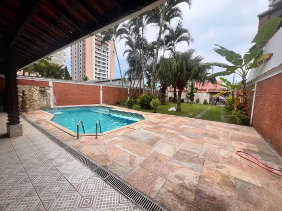 Imagem Excelente Sobrado com três dormitórios Flórida - Praia Grande