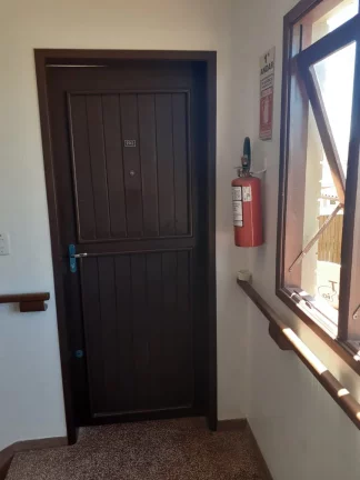 Imagem Apartamento à venda em Torres, Centro, com 2 quartos, 75m²