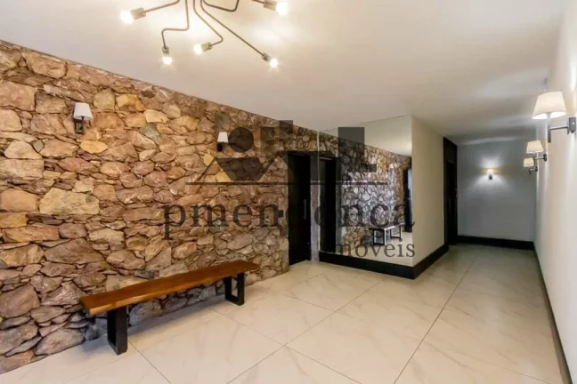 Imagem Apartamento com 155m² na Rua Baronesa de Itu, pronto para morar!