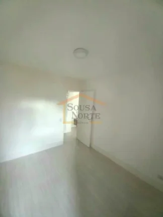 Imagem Apartamento 1 dormitÃ³rio, sala ampla com varanda, cozinha com armÃ¡rios, banheiro com chuveiro a gÃ...