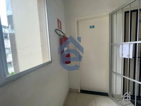Imagem Apartamento à venda no Pq Jd Petróplis I, 2/4, sala, wc social, em ótimo local