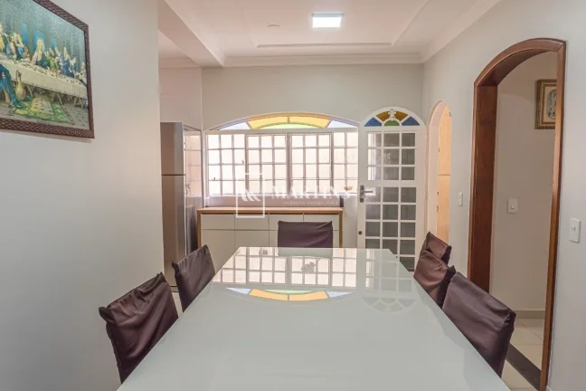 Imagem Casa à Venda no Setor Oeste - Gama/DF

Excelente oportunidade para moradia ou investimento em renda...