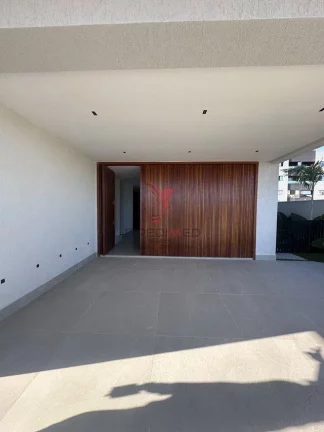 Imagem Casa nova para venda tem 360 mts2, com 4 quartos , 3 Suites, em Bancários, João Pessoa