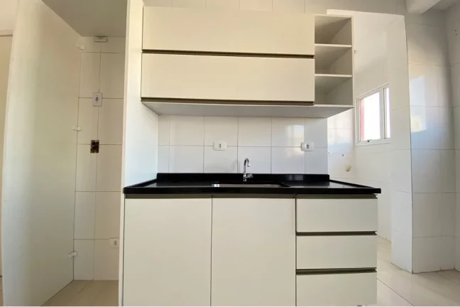 Imagem Apartamento moderno com cozinha integrada à sala, 2 quartos e 1 vaga para locação na Freguesia do Ó