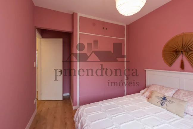 Imagem Apartamento reformado em Perdizes com 3 quartos (1 suíte) e1 vaga, 106m²