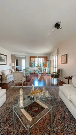 Imagem Apartamento à Venda em Moema - São Paulo/SP.