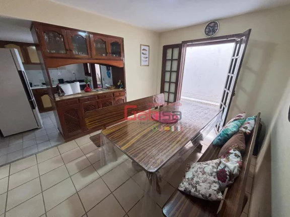 Imagem Casa com 3 dormitórios à venda, 115 m² por R$ 525.000,00 - Braga - Cabo Frio/RJ