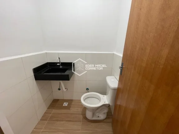 Imagem Apresentamos este lindo sobrado, perfeito para quem busca viver com qualidade de vida ou investir em...