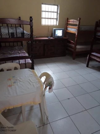 Imagem Venda de 1 salão comercial + 2 casas + 1 Kit Net. OPORTUNIDADE em Peruíbe.