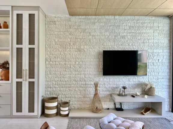 Imagem Casa em Condominio 4 Dormitórios - Bairro Remanso