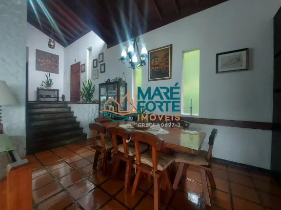 Imagem Linda casa na praia da Enseada com vista mar.
