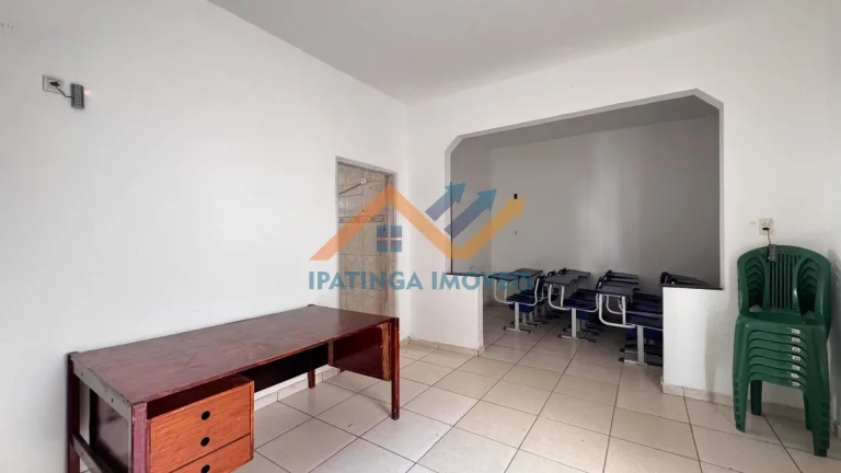 Imagem Casa à venda no bairro Veneza - Ipatinga