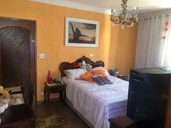 Imagem Sobrado à venda 3 Quartos, 3 Suites, 5 Vagas, 177M², Osvaldo Cruz, São Caetano do Sul - SP