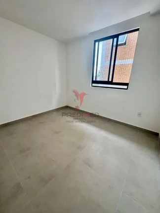 Imagem Cobertura à venda no bairro de Mangabeira VIII