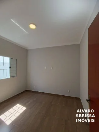 Imagem Casa com 2 dormitórios à venda, 80 m² por R$ 395.000 - Vila dos Eucaliptos - Salto/SP