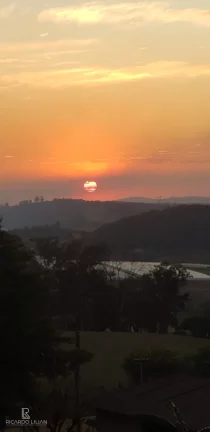 Imagem Oportunidade imperdível! Terreno de condomínio em Atibaia com vista deslumbrante e infraestrutura completa!