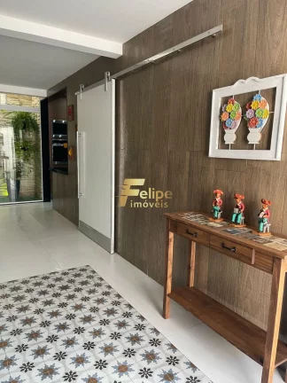 Imagem EXCELENTE CASA DE 03 QUARTOS COM SUÍTE E PISCINA À VENDA PORTEIRA FECHADA NA PRAIA DO MORRO EM GUARAPARI/ES!