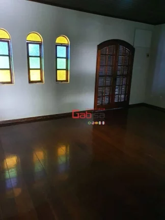 Imagem Casa com 4 dormitórios à venda, 300 m² por R$ 1.300.000,00 - São Cristóvão - Cabo Frio/RJ
