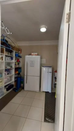 Imagem PITANGUEIRAS - FRENTE TOTAL AO MAR C/ MARAVILHOSA VISTA DA PRAIA DE PITANGUEIRAS E ASTÚRIAS, REFORMADO E DECORADO, 280 M² ÚTEIS, 02 VAGAS DE GARAGEM