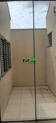 Imagem Casa para Venda em Limeira, Vila Queiroz, 4 dormitórios, 1 suíte, 4 banheiros, 4 vagas