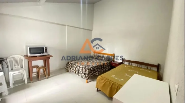 Imagem ALUGUEL Temporada Casa com 4 dormitórios no Bairro Armação - Penha - SC