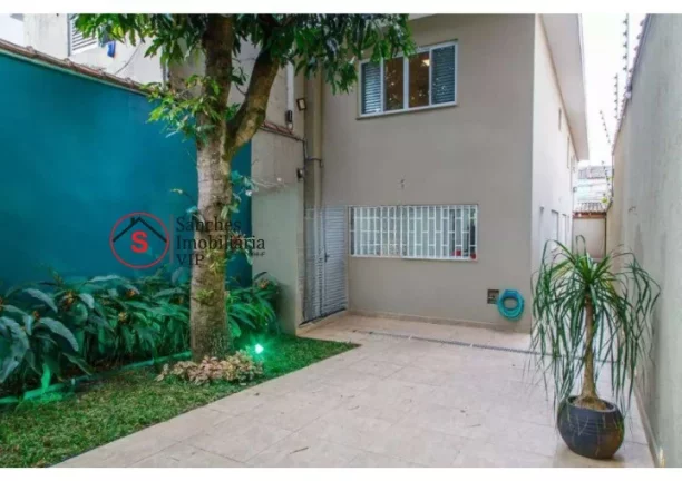 Imagem VENDA SOBRADO, excelente localização no bairro da Mooca,
