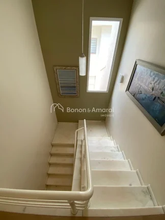 Imagem ConheÃ§a seu novo lar!
Um sobrado arejado, bem iluminado e com projeto inteligente, agora com 278 mÂ...