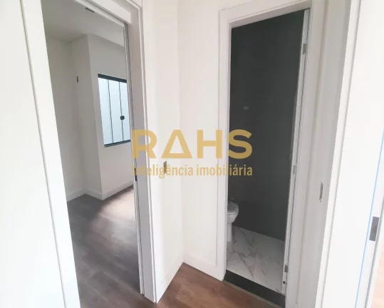 Imagem Moderno sobrado com 195m² privativos, localizado na melhor região do bairro Floresta. Detalhes em ...