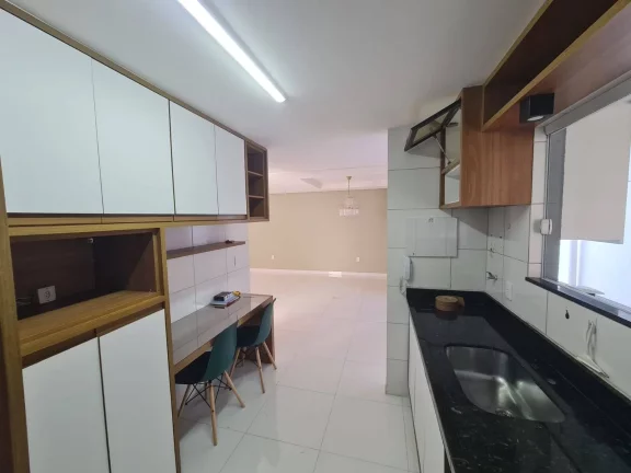 Imagem Casa de Condomínio com 3 Quartos à Venda, 150 m² em Miragem - Lauro De Freitas