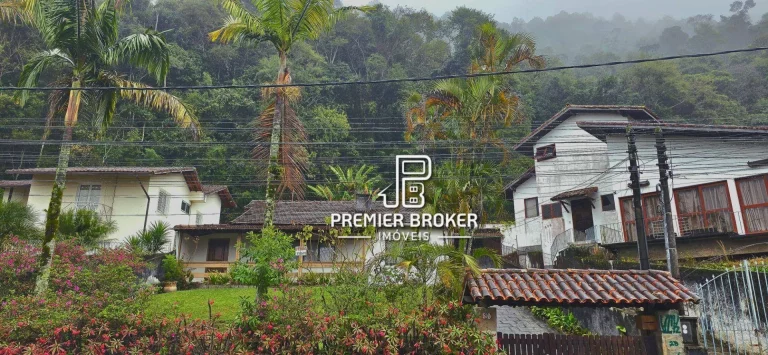 Casa à venda, 130 m² por R$ 1.100.000,00 - Taumaturgo - Teresópolis/RJ