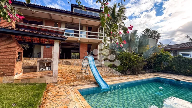 Imagem Casa com 3 quartos à venda, 440 m² por R$ 2.300.000 - Toninhas - Ubatuba/SP