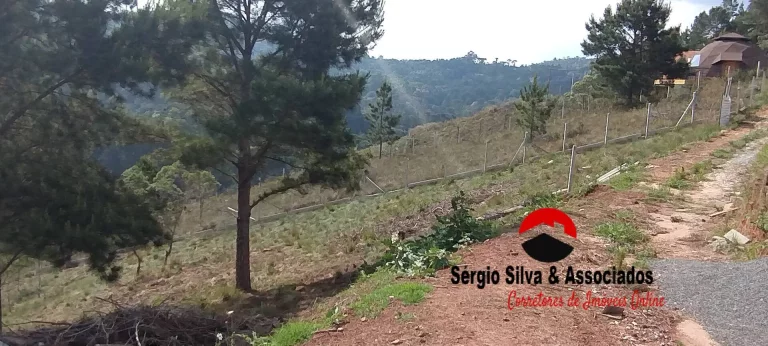 Imagem Terreno a Venda na Região do Atalaia em Campos do Jordão -SP.