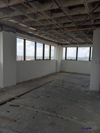 Imagem VENDO TRÊS SALAS CONJUGADAS NO EDIFICIO ICONE TAWER