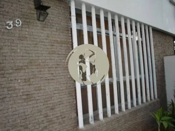Imagem SOBRADO OPURTUNIDADE 8 DE FRENTE 25 DE FUNDOS GARAGEM PARA 5 CARROS SENDO QUE 2 COBERTOS SOBRADO GER...