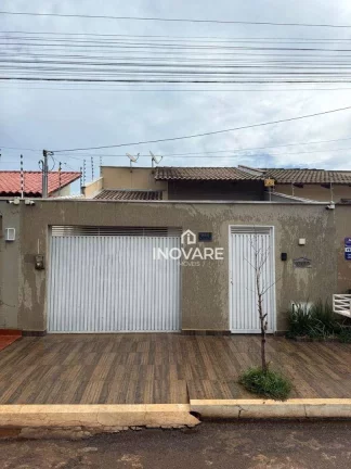 Imagem Casa com 3 dormitórios à venda, 90 m² por R$ 370.000,00 - Jardim Bandeirantes - Itumbiara/GO