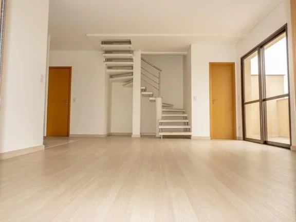 Imagem Cobertura Duplex para Venda em Curitiba, Cristo Rei, 3 dormitórios, 1 suíte, 3 banheiros, 2 vagas