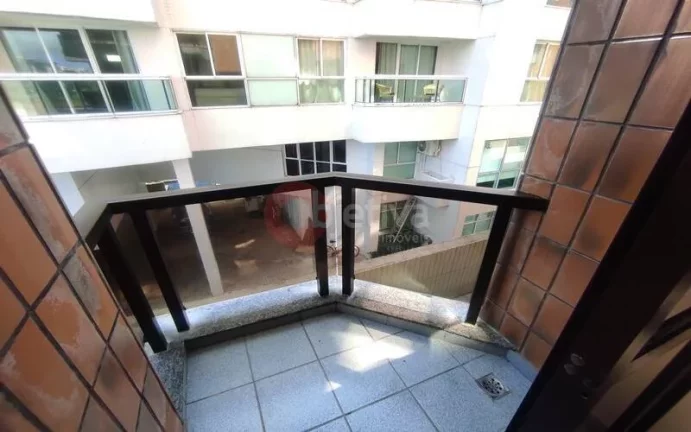 Imagem Apartamento linear com vista mar, 3 quartos, Algodoal - Cabo Frio