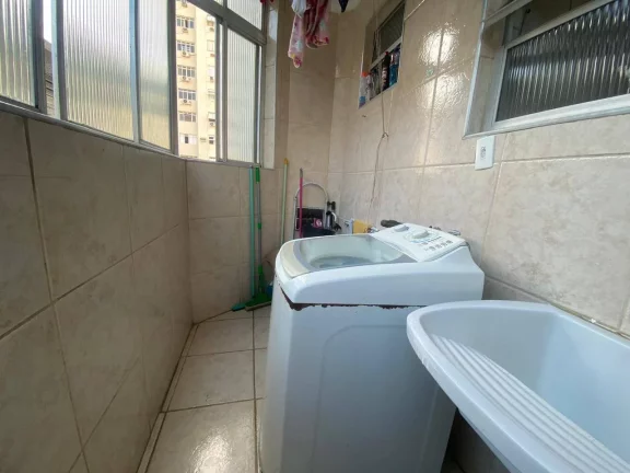 Imagem Apartamento com um dormitório a venda a 800m da praia em Santos!