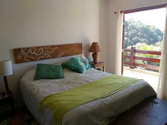 Imagem Casa Alto Padrão À Venda, Condominio Fechado na Praia das Toninhas - Ubatuba/SP.