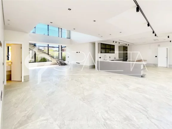 Imagem Elegância e sofisticação no condomínio Portal Japy Golf Club em Cabreúva