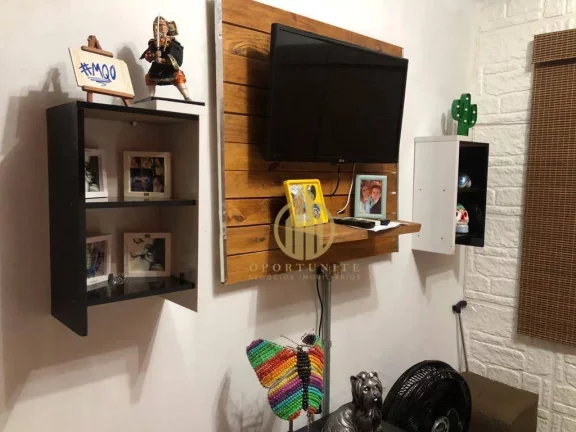 Imagem Casa três dormitórios com edícula