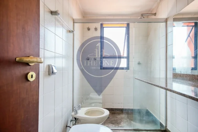 Imagem Imóvel de Luxo em Perdizes: Apartamento de 4 Quartos e 3 Suítes com 212m², 2 Salas e 4 Vagas de Garagem
