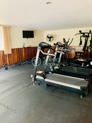 Imagem Lindo apartamento com 110m2 de área privativa, 3 dormitórios ( 1 suíte ) e 1 vaga na garagem. Apa...