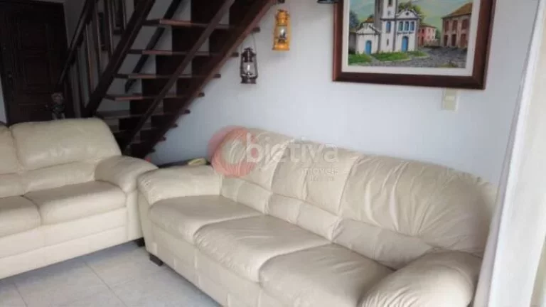 Imagem Cobertura com 3 dormitórios à venda, 190 m² por R$ 950.000,00 - Centro - Cabo Frio/RJ