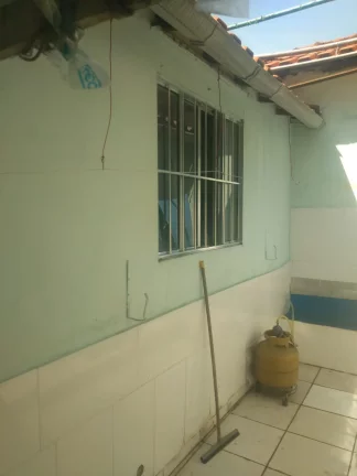 Imagem VENDO LINDA CASA NO BAIRRO CAMPO GRANDE!