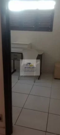 Imagem Vendo Casa, no Brisamar, com 220m², 3 quartos s/2 suítes, escritório, sala 2 ambientes e 5 vagas