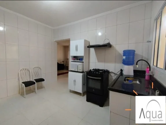 Imagem Casa para Venda em Itanhaém, Tupy, 3 dormitórios, 1 suíte, 1 banheiro, 3 vagas