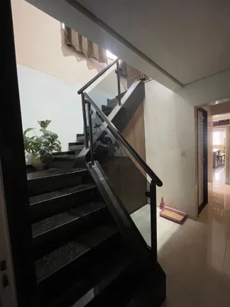 Imagem Sobrado com 4 dormitórios à venda, 100 m² por R$ 430.000,00 - Jardim São Benedito - Ferraz de Vasconcelos/SP