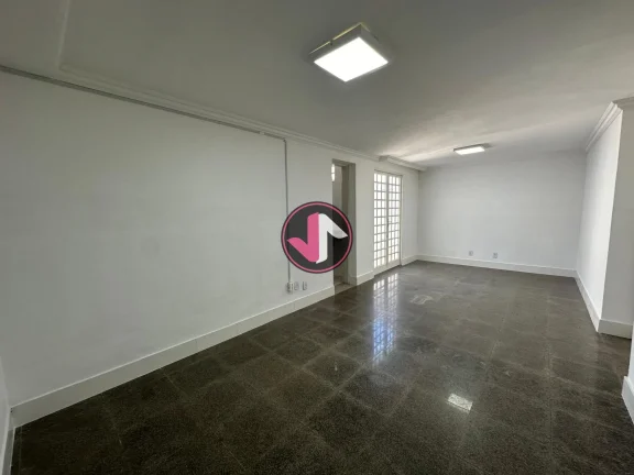 Imagem Aproveite essa oportunidade única de alugar um ponto comercial no coração de Cuiabá, no bairro C...