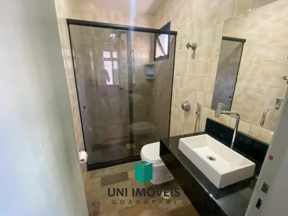 Imagem Apartamento à Venda na Praia do Morro em Guarapari - Frente para rua com elevador!